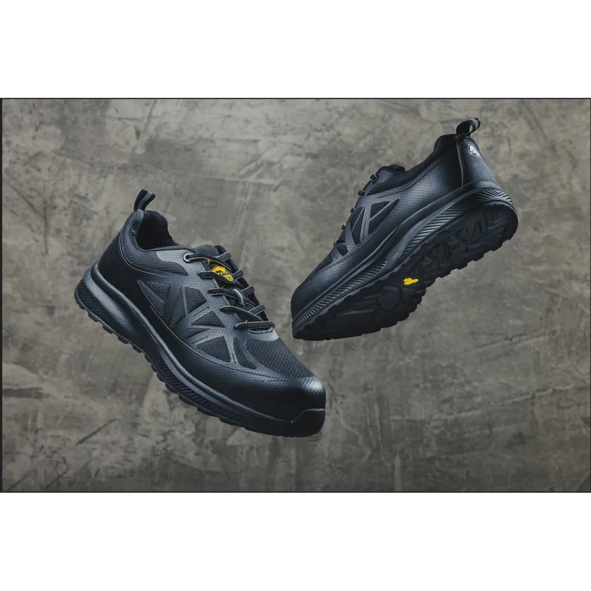 Amblers AS721C Hurdle Metal-Free Safety Trainers