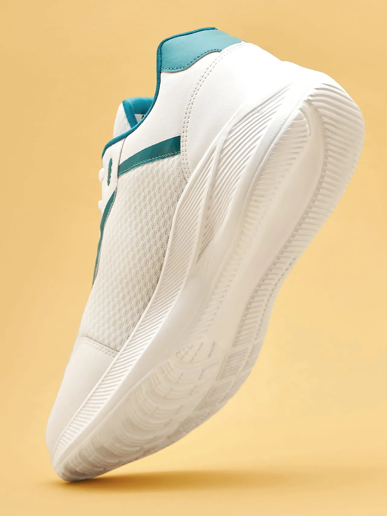 Avant Men's Softride Walking Shoes-White