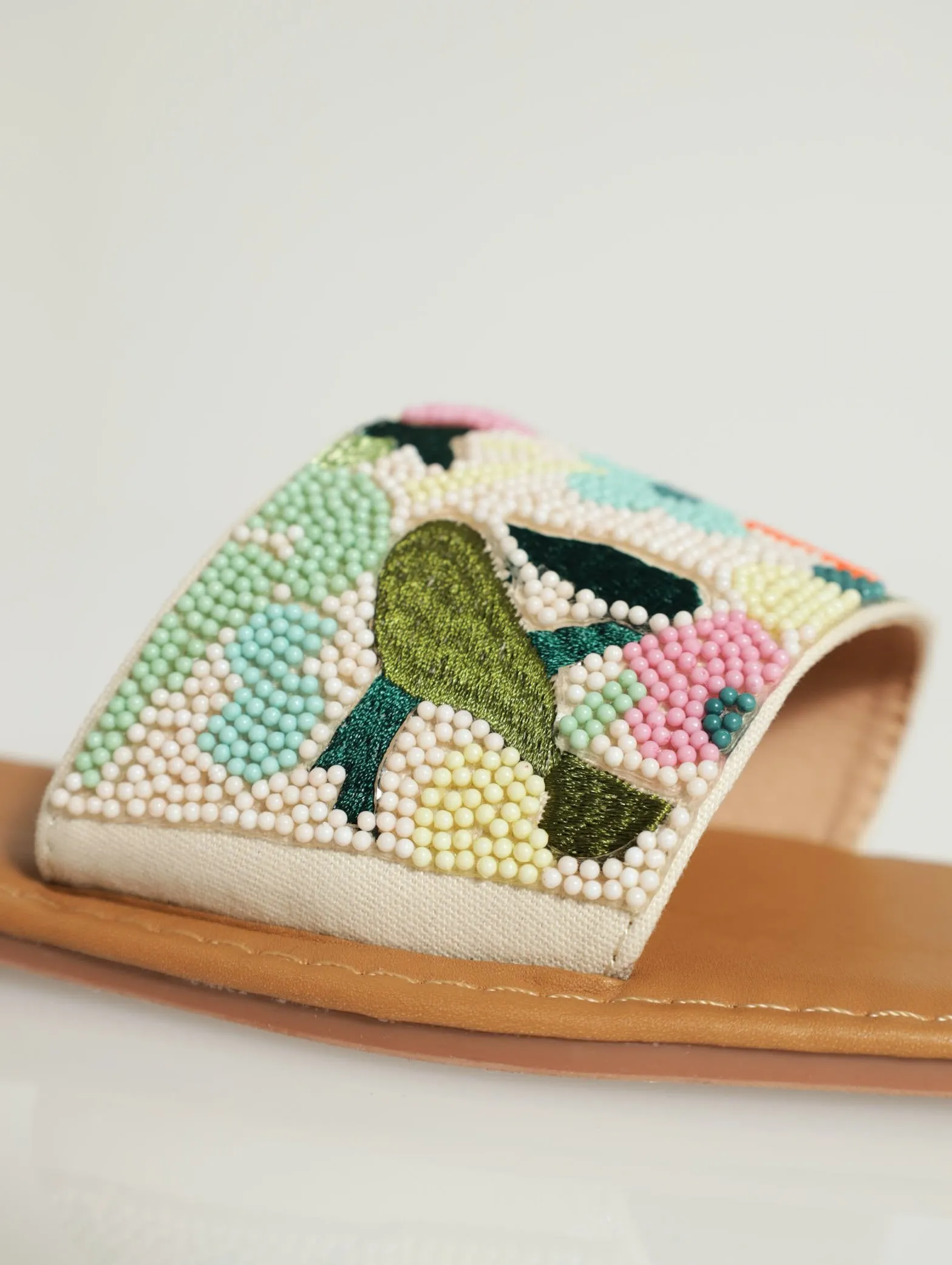 Beaded Pattern Flat Sandal