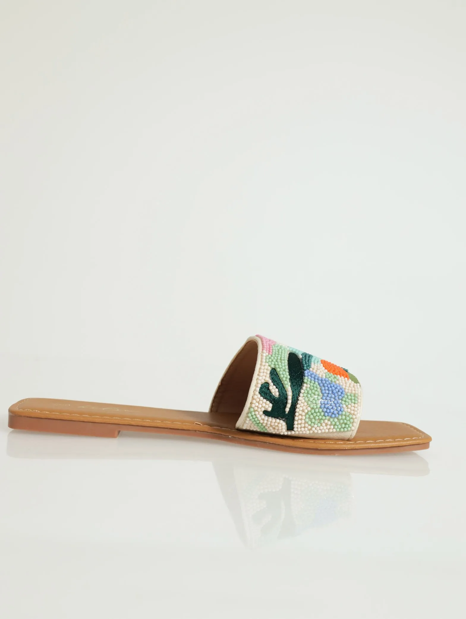 Beaded Pattern Flat Sandal