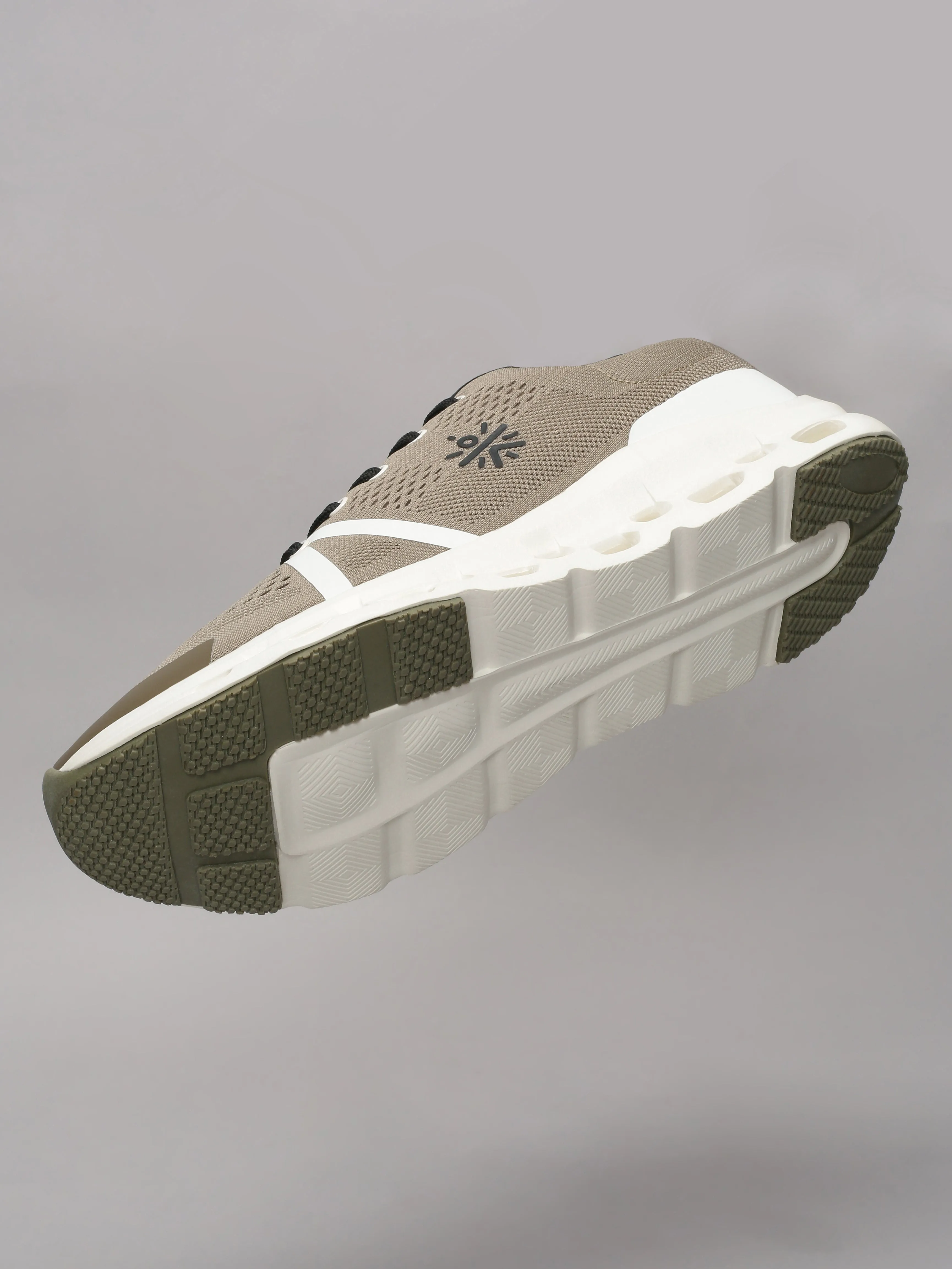 cult Men's Ethereal Running Shoes - Brown