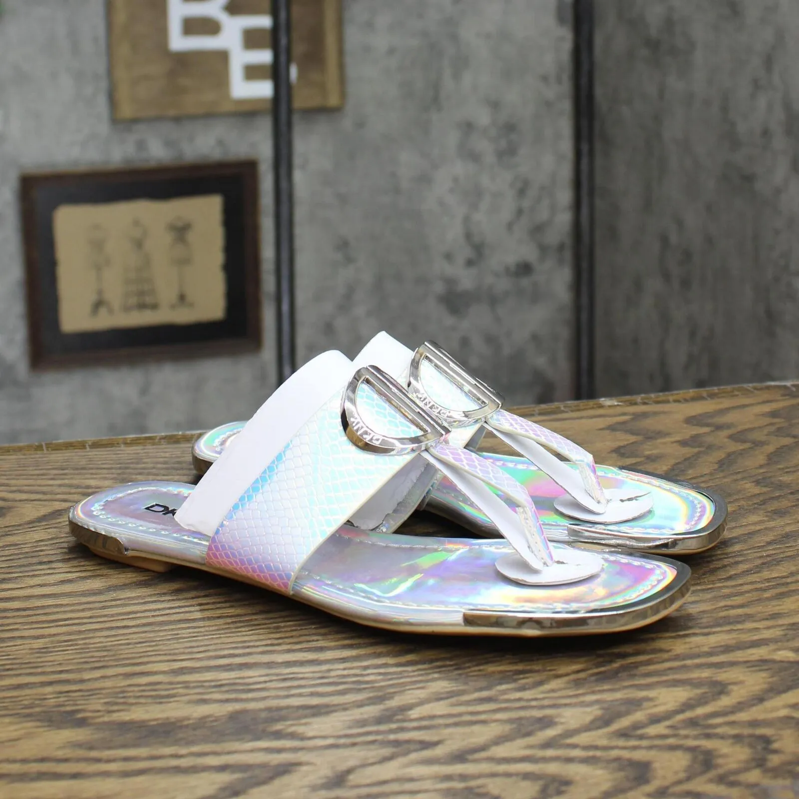 DKNY Women's Footwear Isha Flat Sandal K4169795 Silver Iridescent Halcott 6.5M