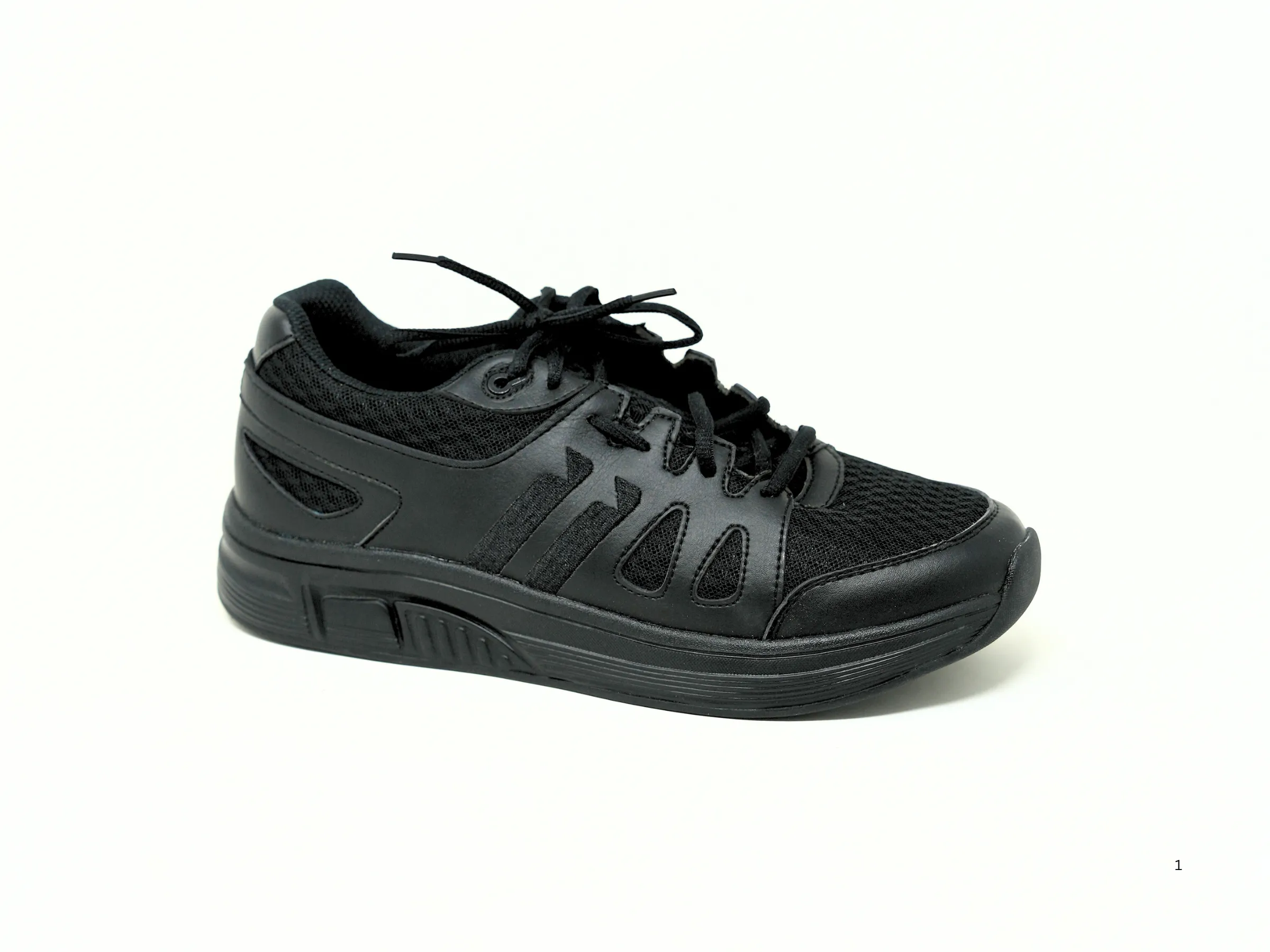 FITec 9330 Black - Lady's Added-Depth Light Mesh Walking Shoe