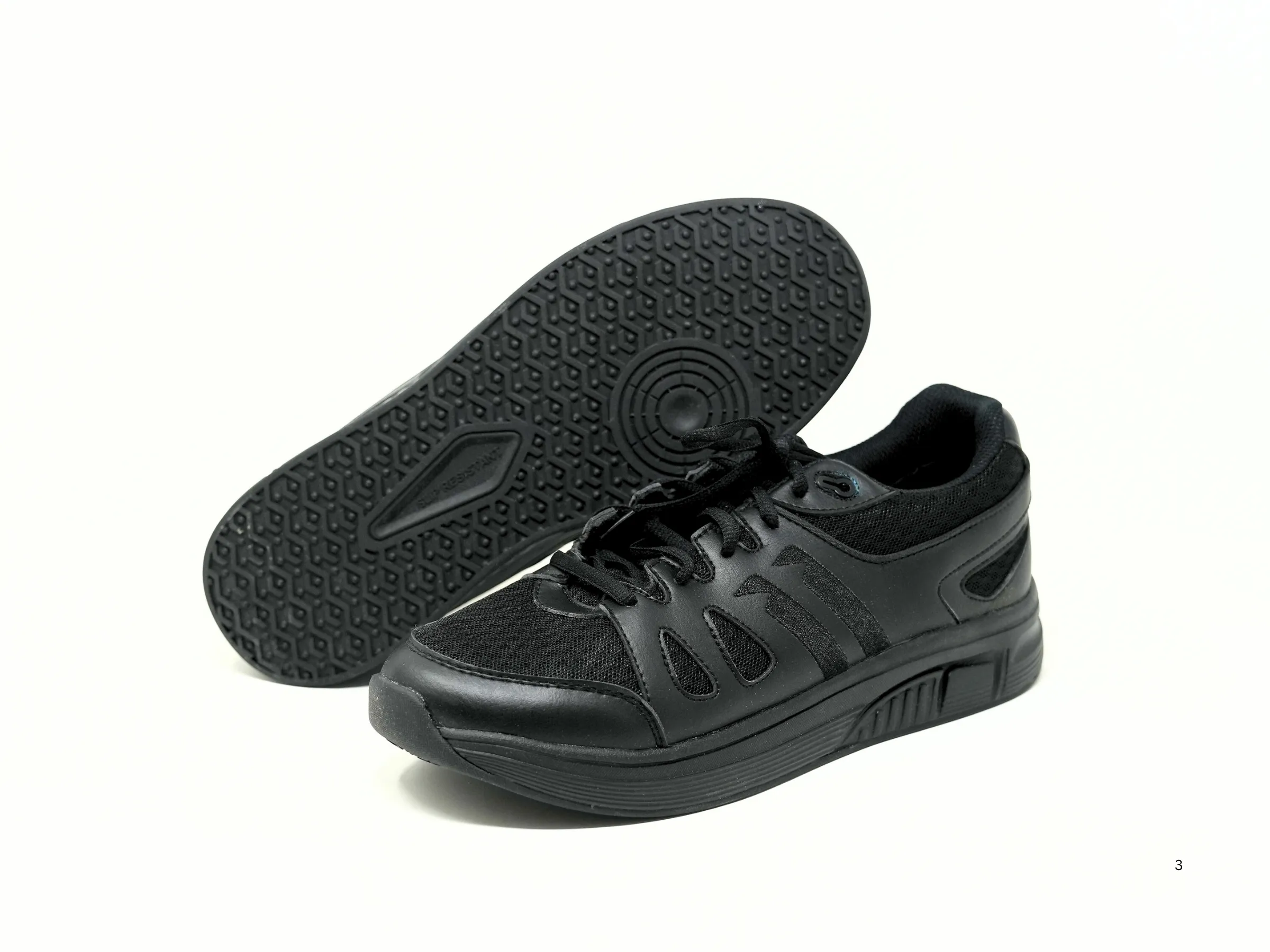 FITec 9330 Black - Lady's Added-Depth Light Mesh Walking Shoe
