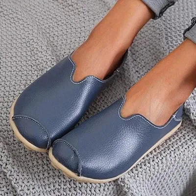Lightweight and ergonomic loafers