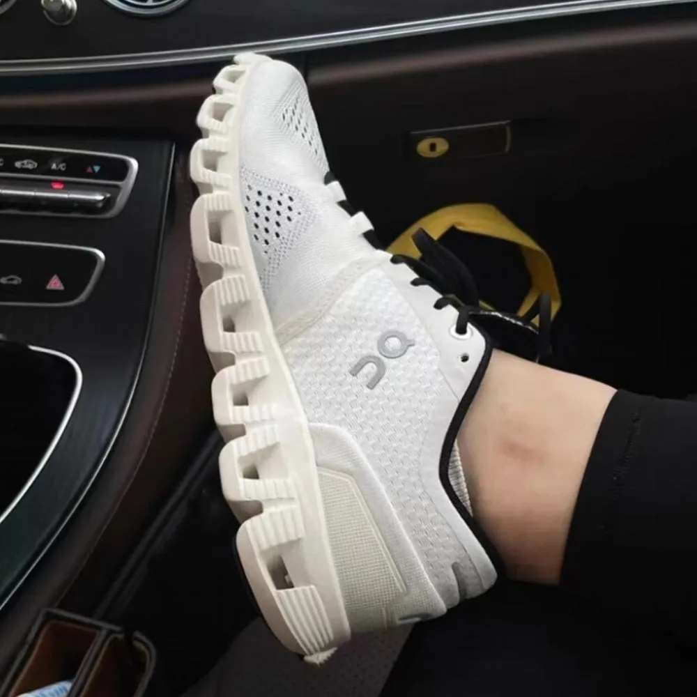 Men Lightweight Functional Running Shoe