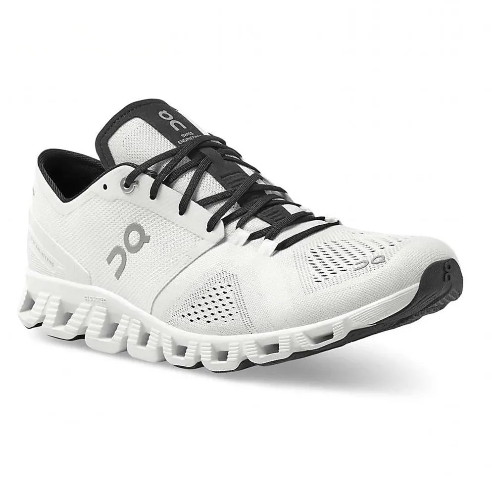Men Lightweight Functional Running Shoe
