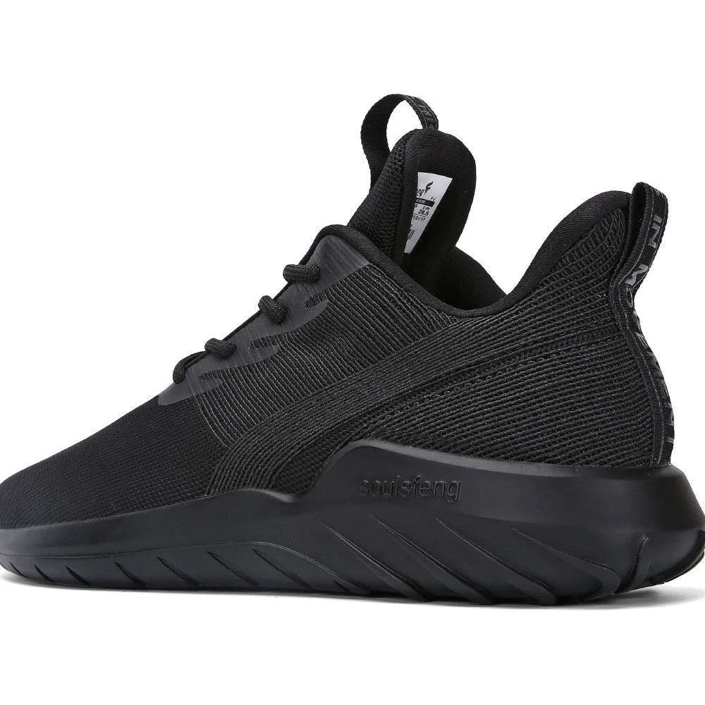 Men's Lightweight Knitted Mesh Breathable Sports Training Shoes