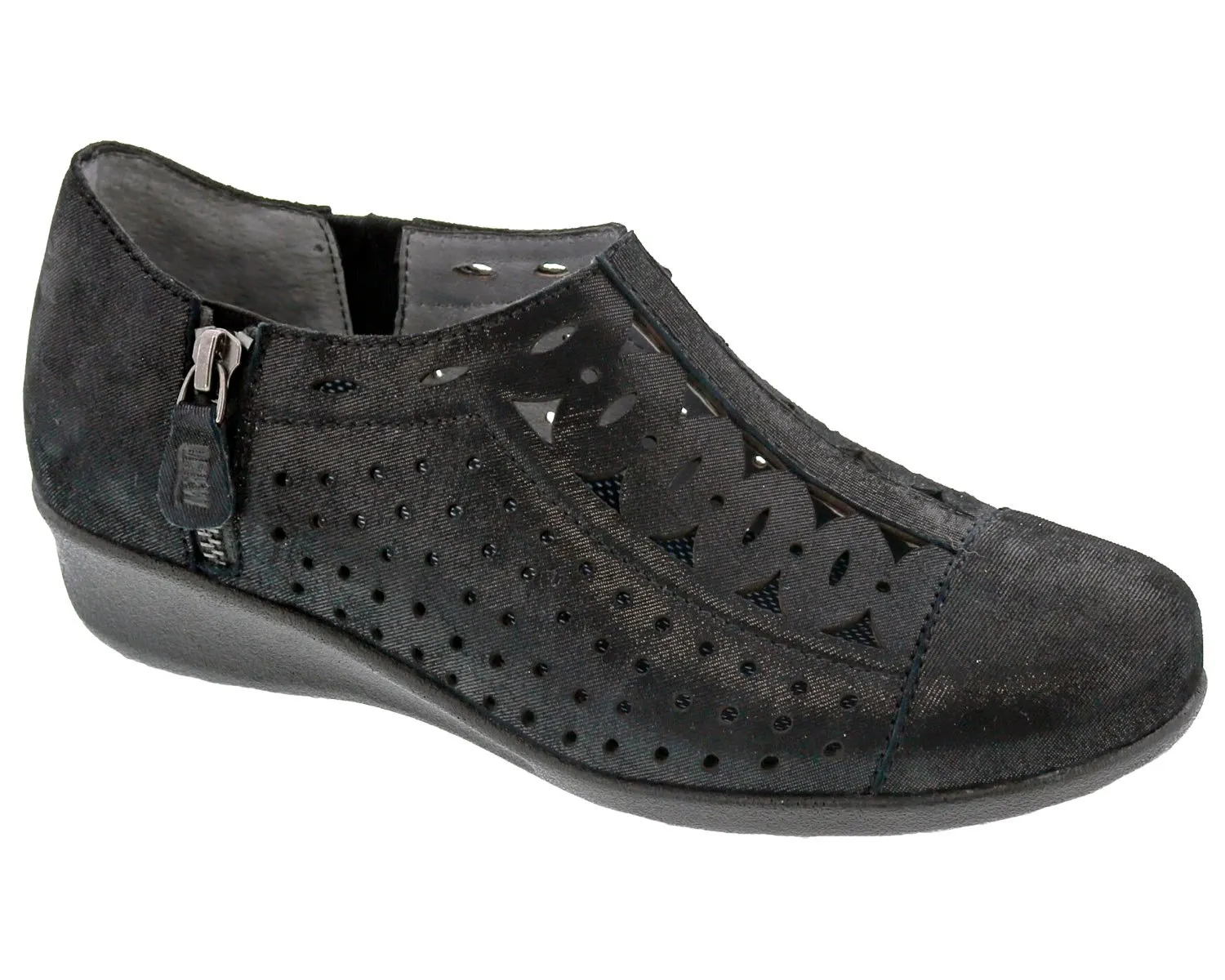 METRO Black Microdot Leather
