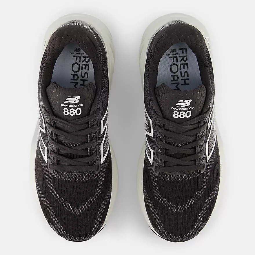 New Balance Women's 880v15