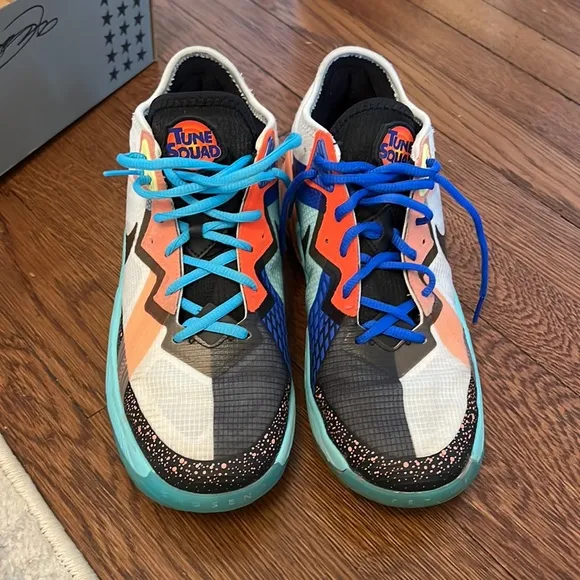 Nike Lebron 18 Low Summit White Space Jam (GS)