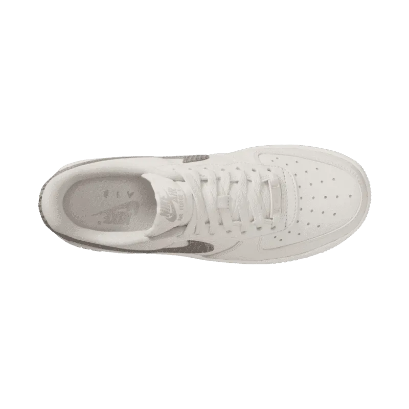 NIKE WMNS AIR FORCE 1 '07