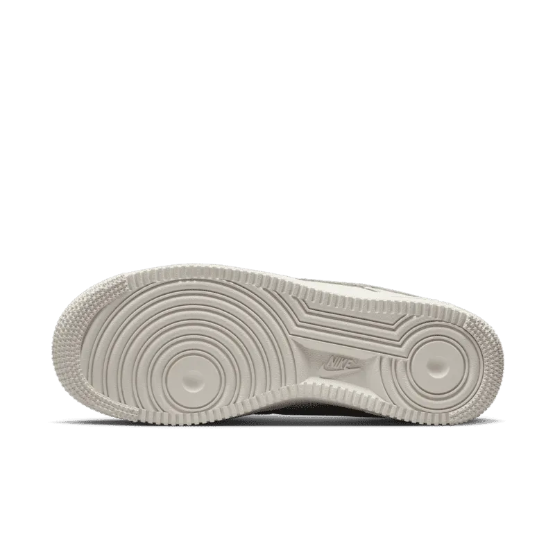 NIKE WMNS AIR FORCE 1 '07