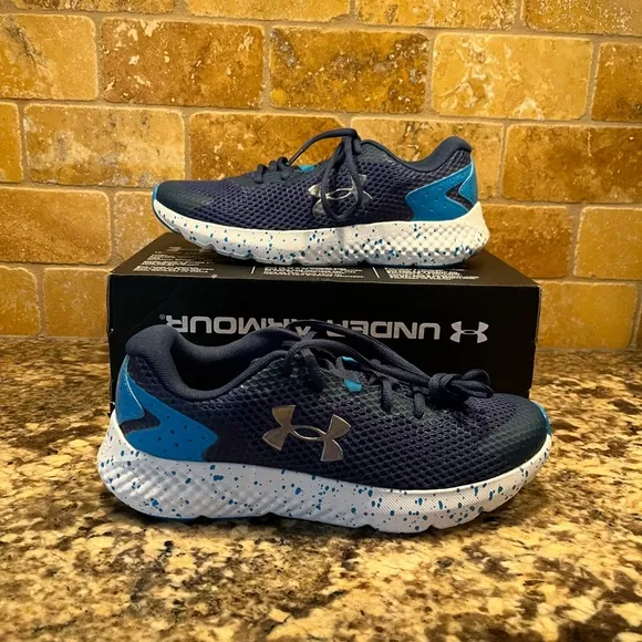 NWT Under Armour Women 7.5 / Youth 6 UA BGS Charged 3 SPC Athletic Shoe