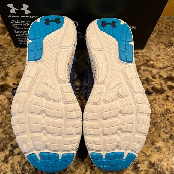 NWT Under Armour Women 7.5 / Youth 6 UA BGS Charged 3 SPC Athletic Shoe