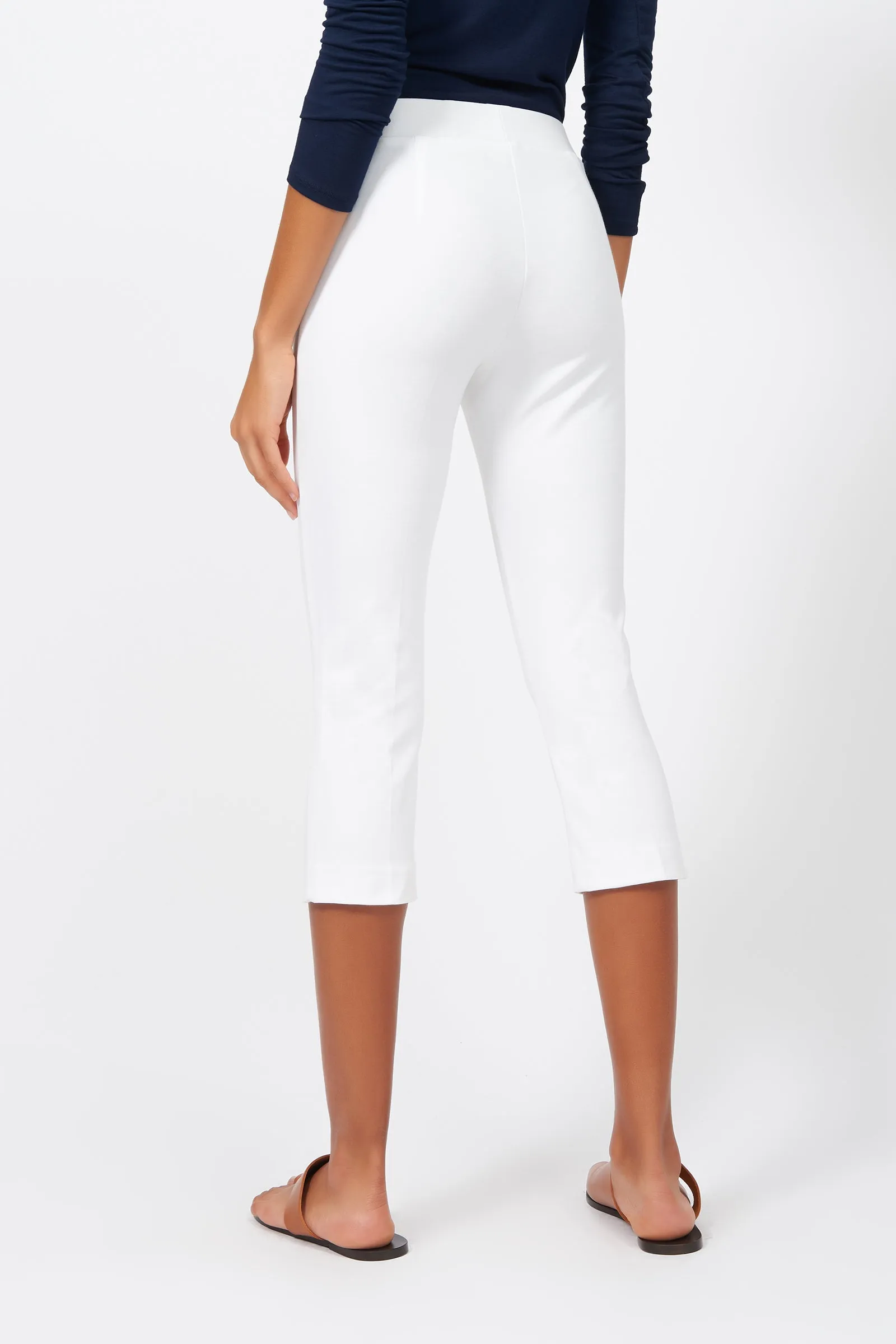 Pintuck Ponte 3/4 Pant - White