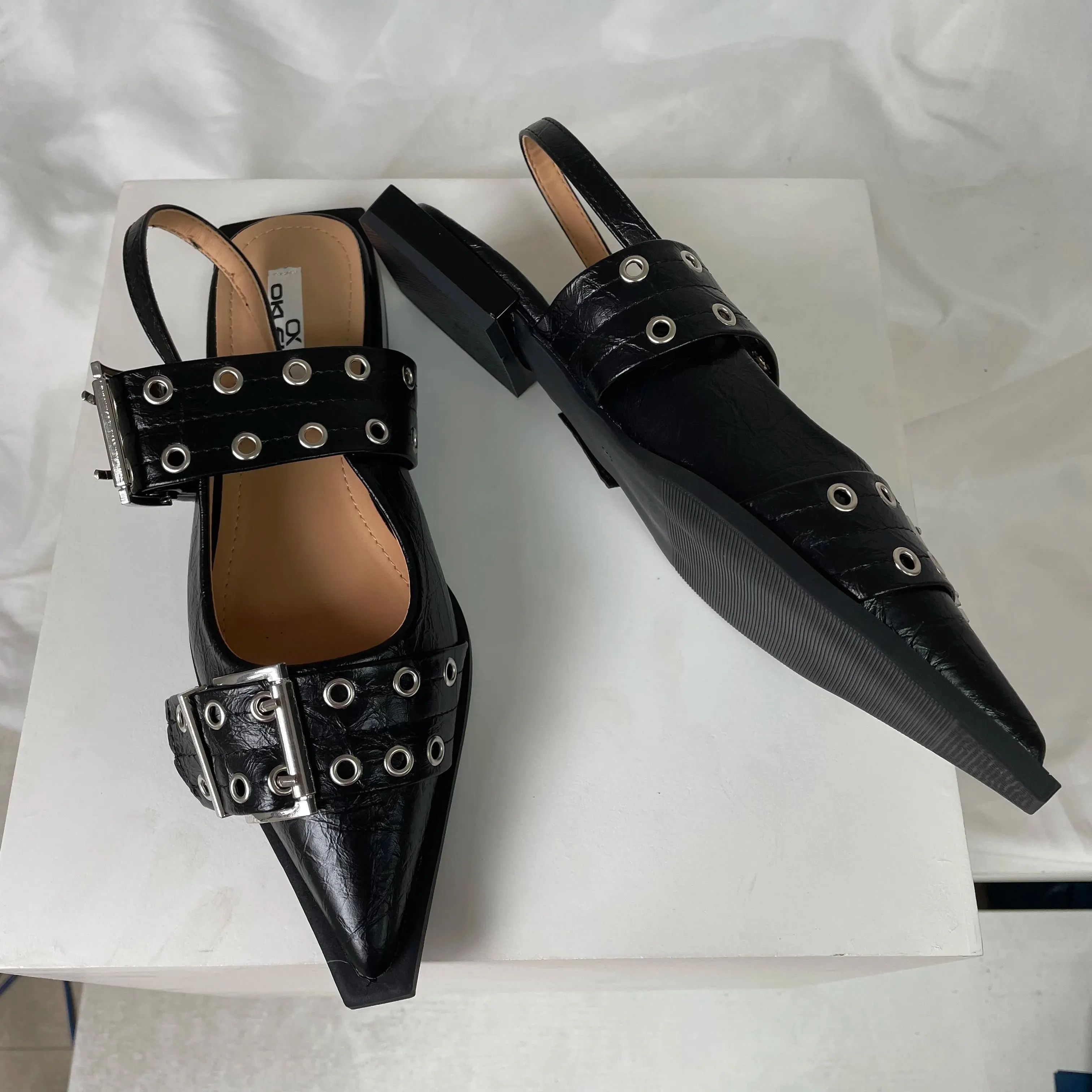 Pointed Toe Sandals - Spring Fashion Shallow Slingback Flats for Women, Big Size