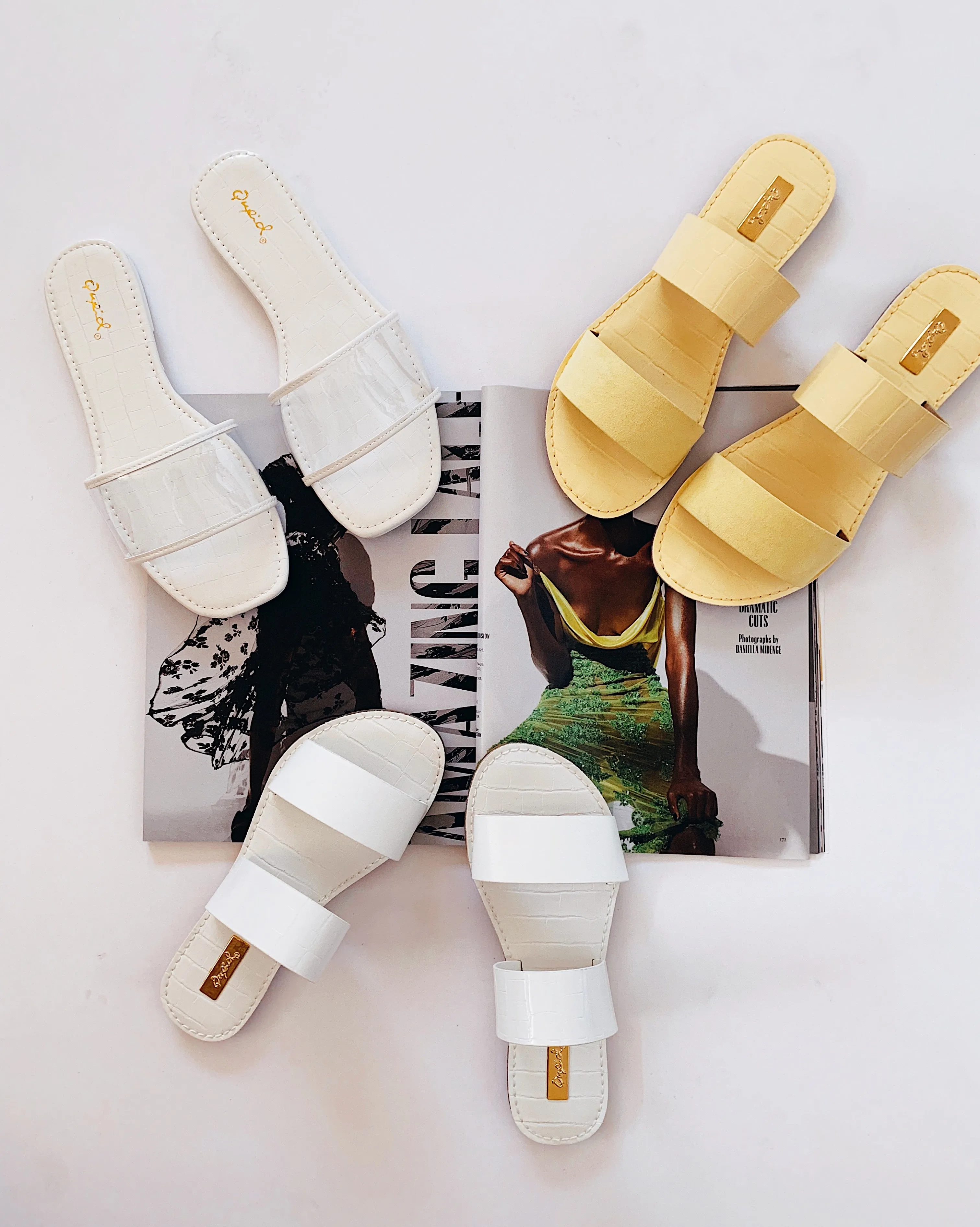 Poppy Slide Sandal// White