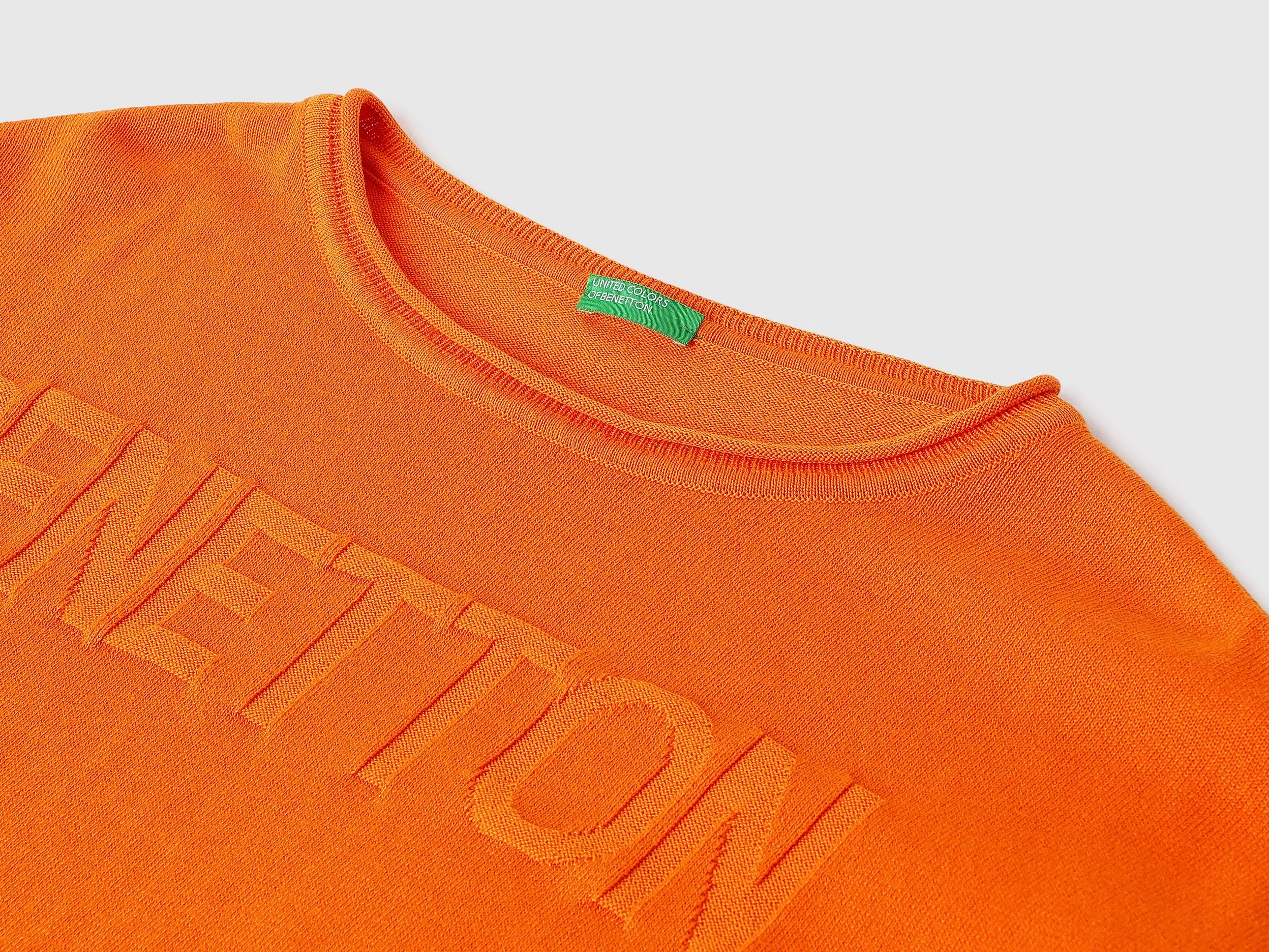 Regular Boat Neck Solid Top