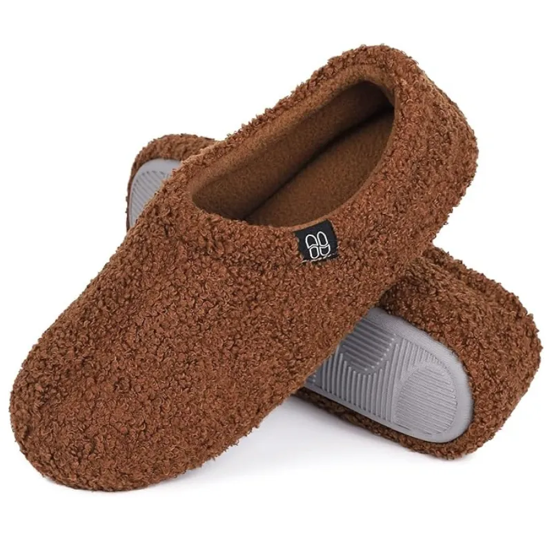 Soft Plush Design Comfortable Indoor Slippers For Everyday Use