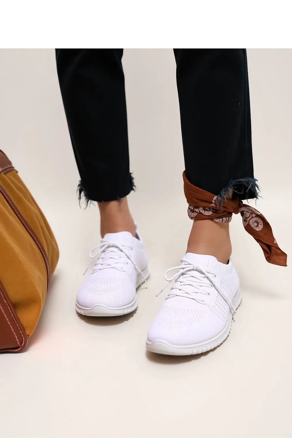 Sport Shoes Inello