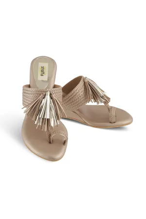 Tassle  Low K Wedges Champagne