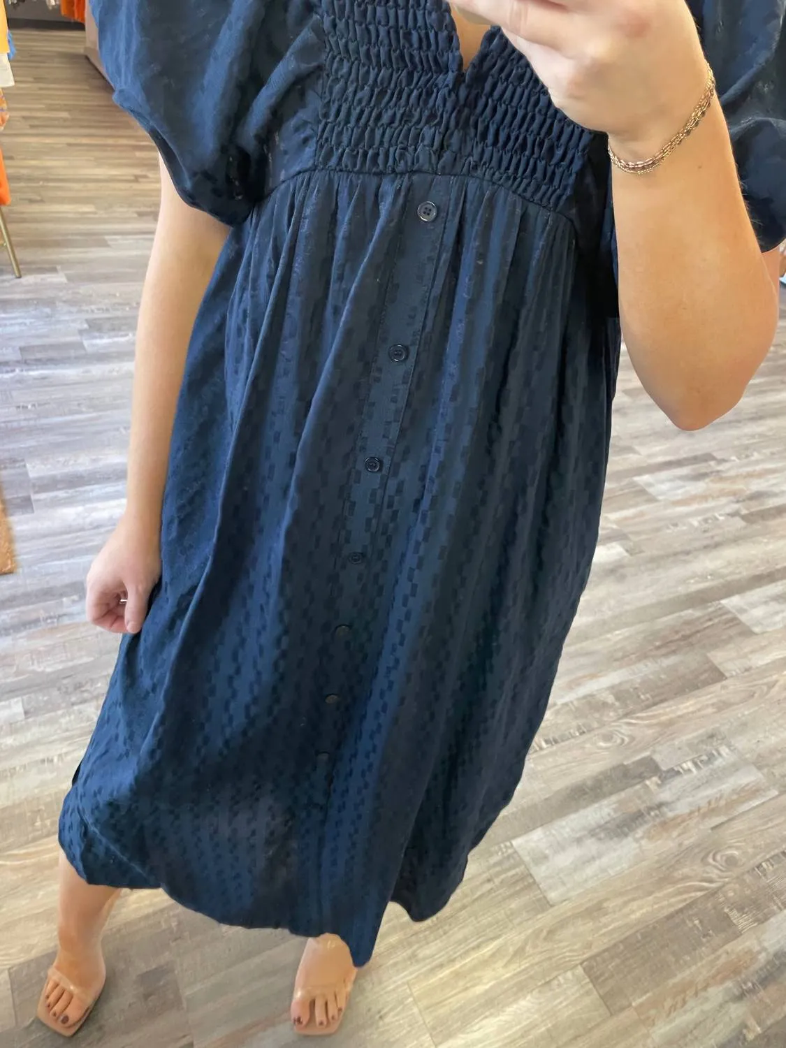 Textured Puff Sleeve Midi Dress In Navy