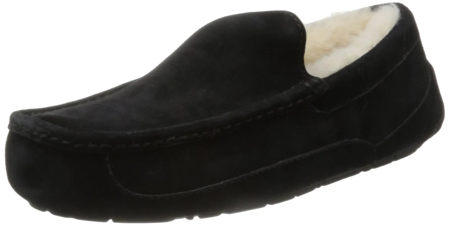UGG Ascot