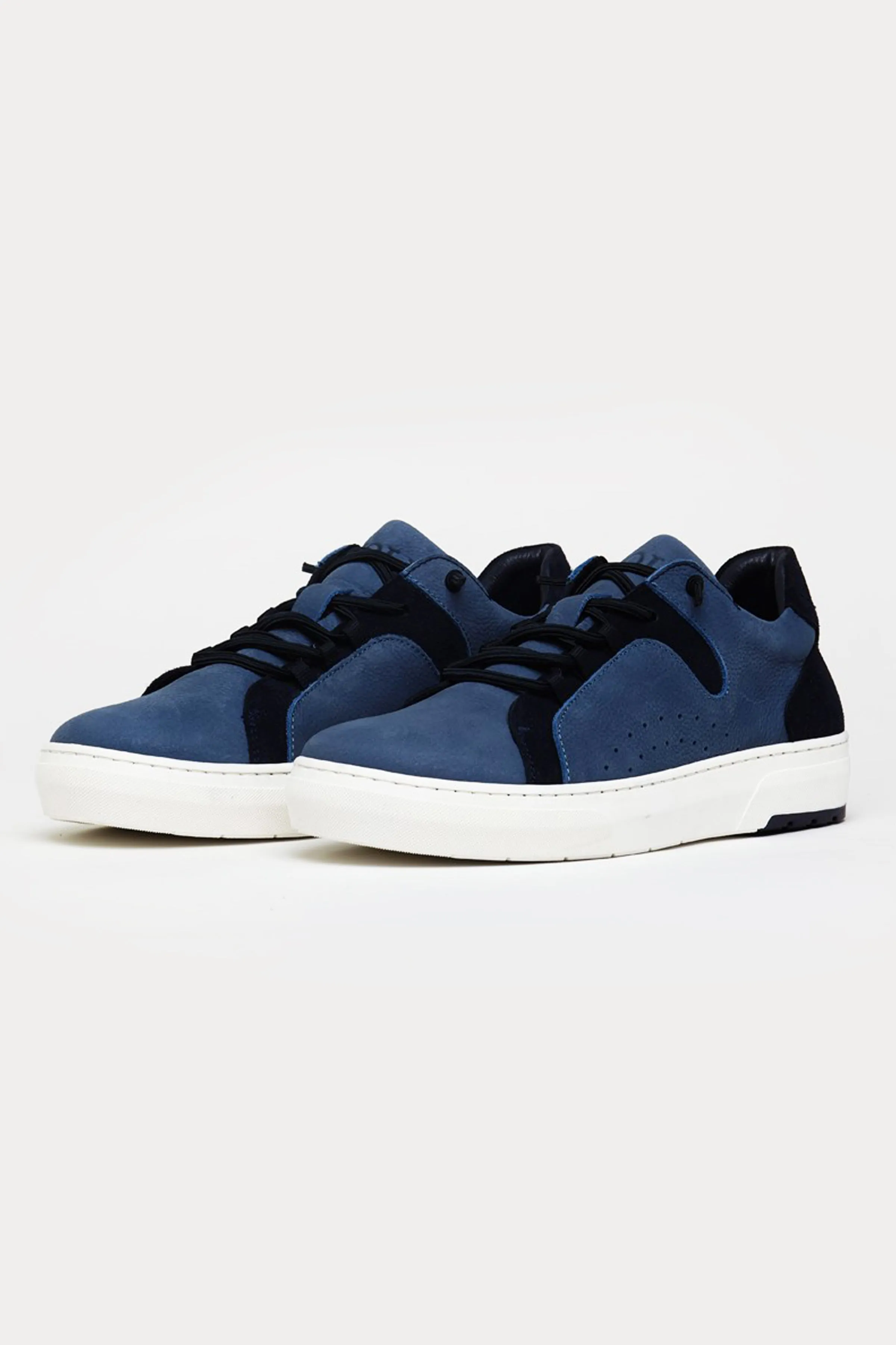 Wimbledon Leather Trainers in Blue