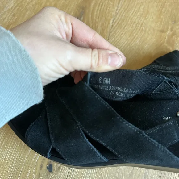 Women’s Munro Micah Slingback leather black sandal with arch support