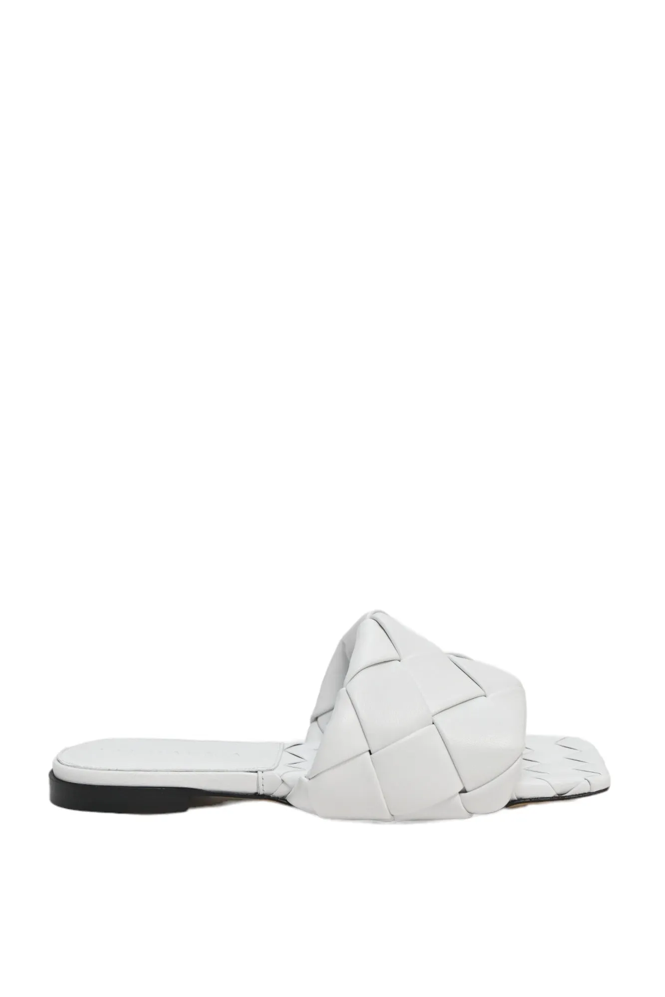 [WS6886] Bottega Veneta | Flat sandals