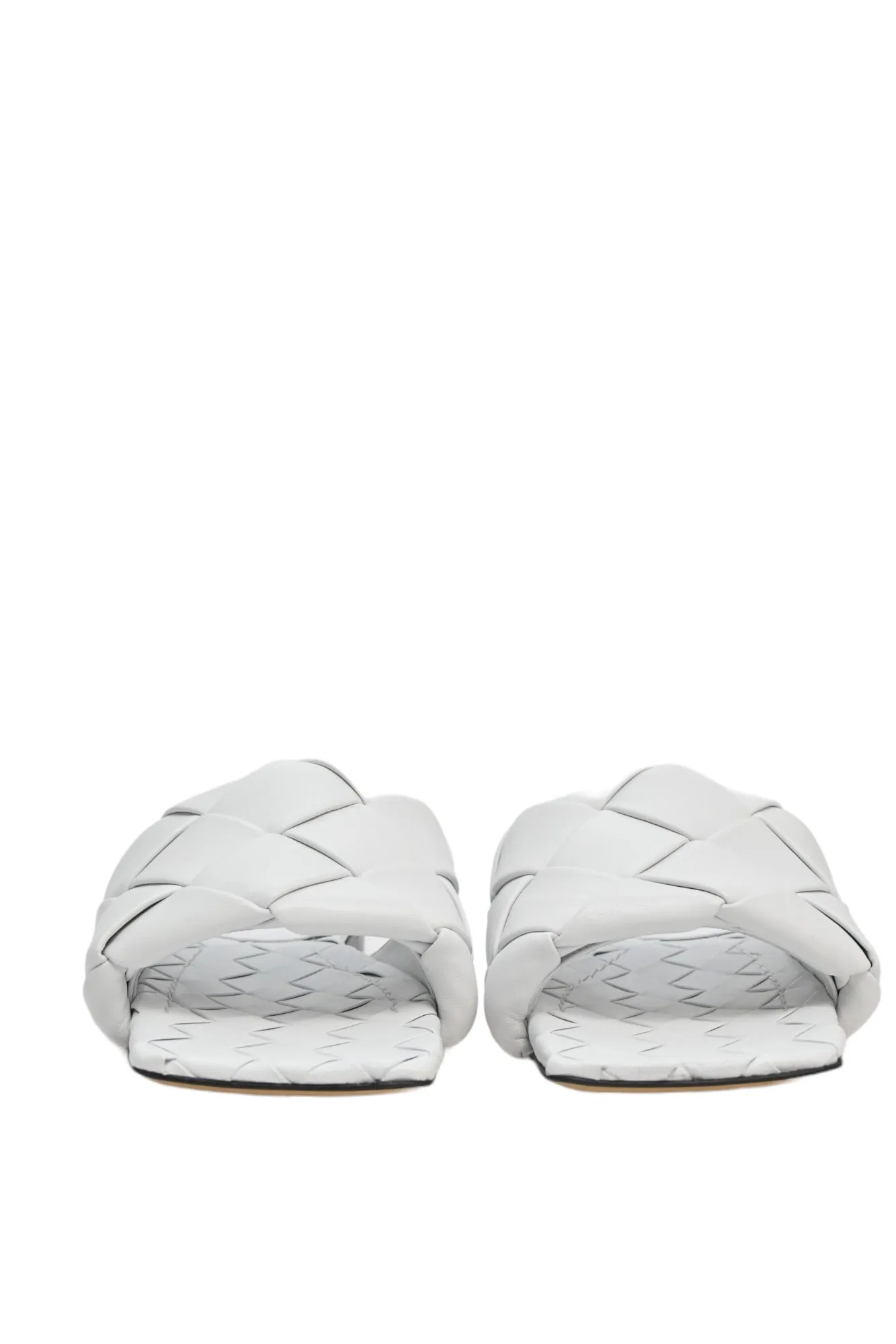 [WS6886] Bottega Veneta | Flat sandals