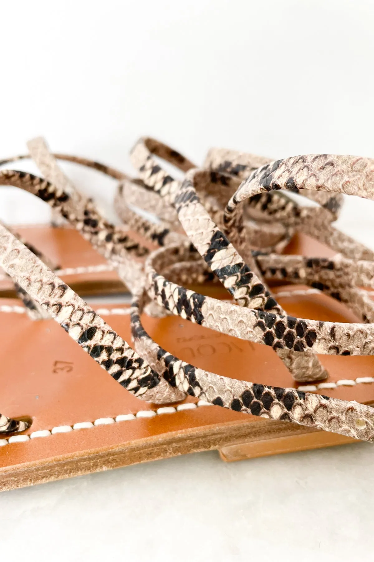 Zenobie Sandal